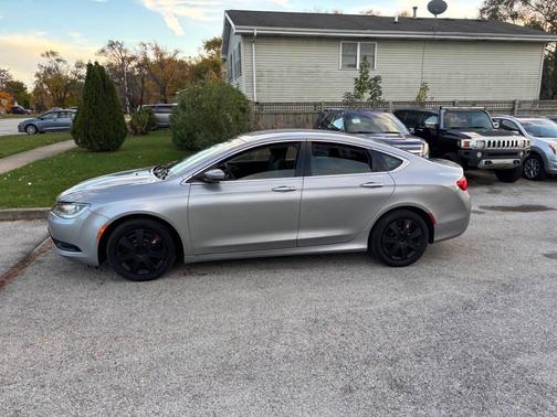 2015 Chrysler 200 LX