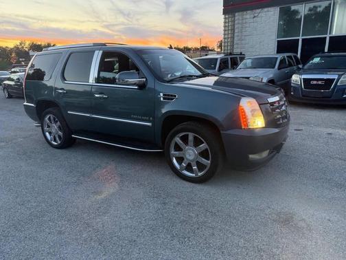 2008 Cadillac Escalade Base