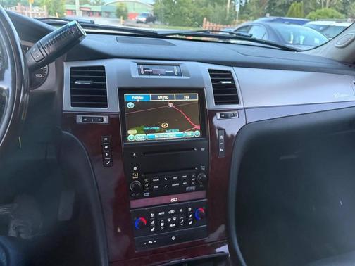 2008 Cadillac Escalade Base