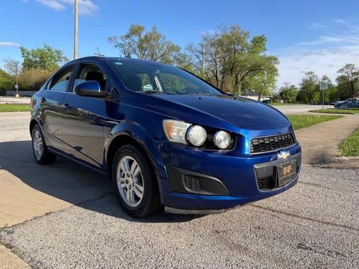 Blue Topaz Metallic 2013 Chevrolet Sonic LT