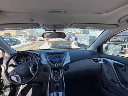 2013 Hyundai ELANTRA Limited