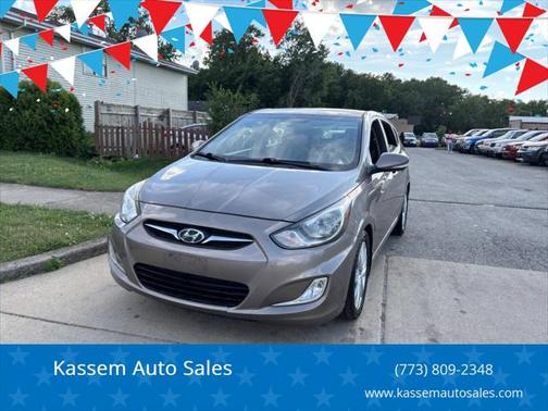 2013 Hyundai Accent SE