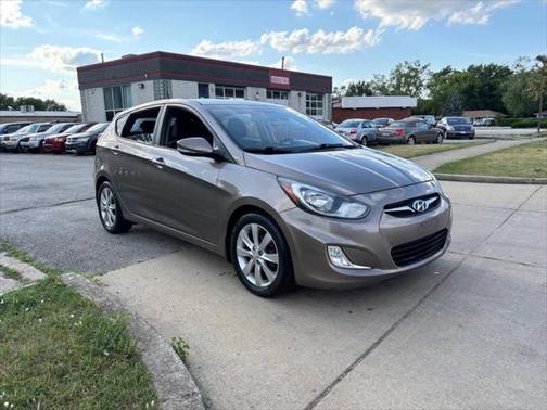 2013 Hyundai Accent SE