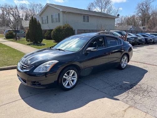 2010 Nissan Altima 3.5 SR