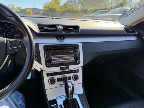 2013 Volkswagen CC 2.0T Sport