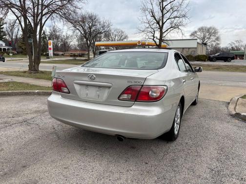 Alabaster Metallic 2003 Lexus ES 300 Base