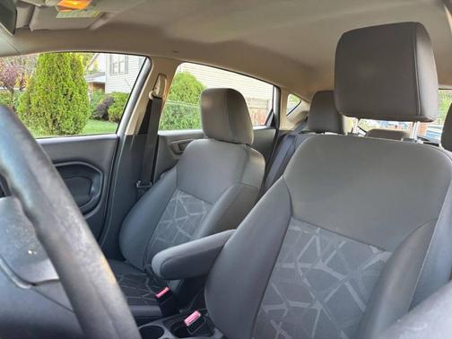 2012 Ford Fiesta SE