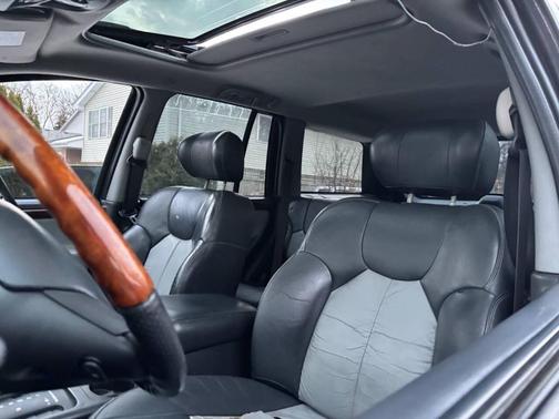 2004 Jeep Grand Cherokee Overland