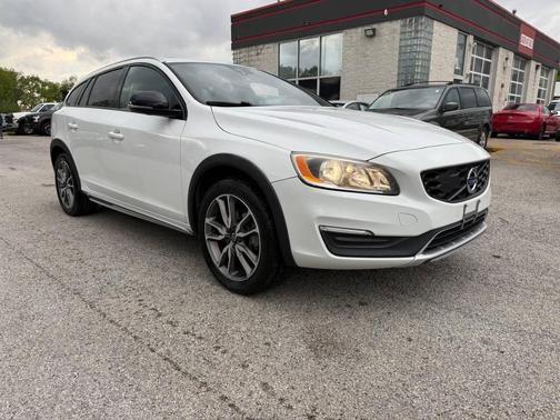 Ice White 2017 Volvo V60 Cross Country T5