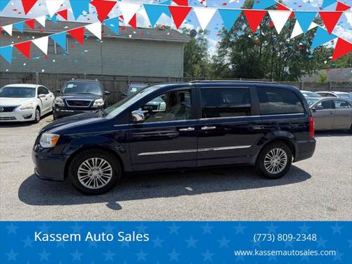 2013 Chrysler Town & Country Touring-L