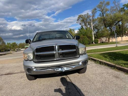 Bright Silver Metallic Clearcoat 2005 Dodge Ram 1500 ST