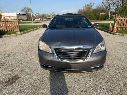 2012 Chrysler 200 Touring