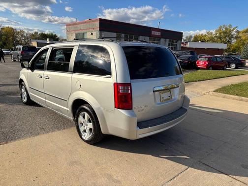 2010 Dodge Grand Caravan SXT