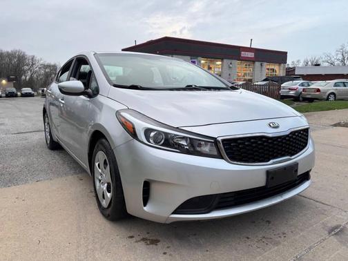Silky Silver 2018 Kia Forte LX