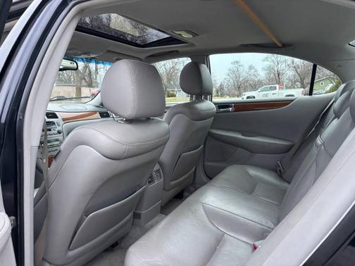 2005 Lexus ES 330 Base