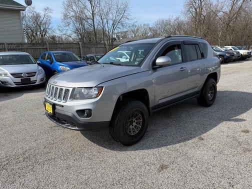 Billet Silver Metallic Clearcoat 2017 Jeep Compass Latitude