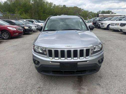 Billet Silver Metallic Clearcoat 2016 Jeep Compass Sport