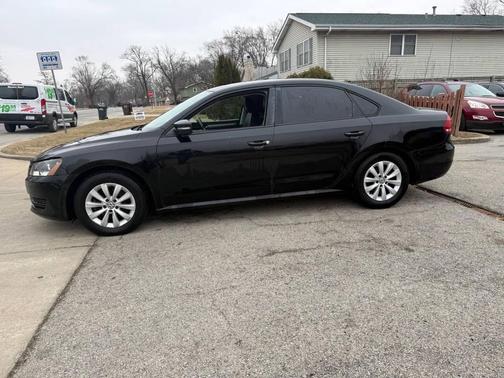 2014 Volkswagen Passat 1.8T S