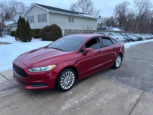 2014 Ford Fusion SE