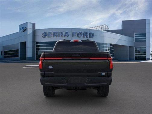 2025 Ford F-150 Lightning LARIAT