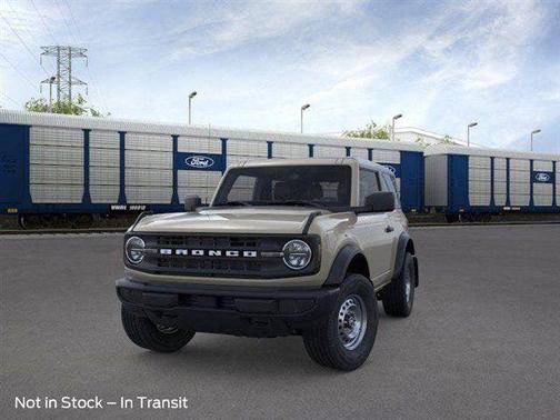 Desert Sand 2026 Ford Bronco Base