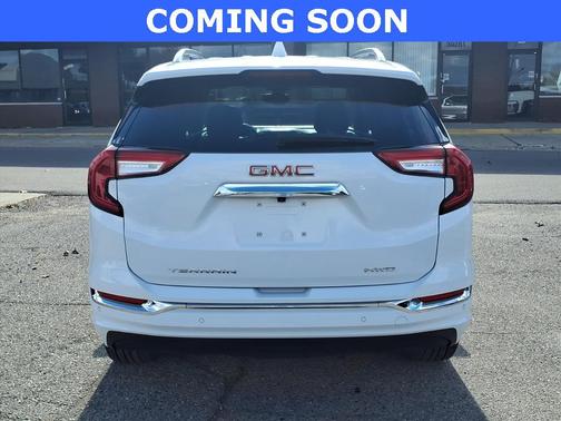 2023 GMC Terrain Denali