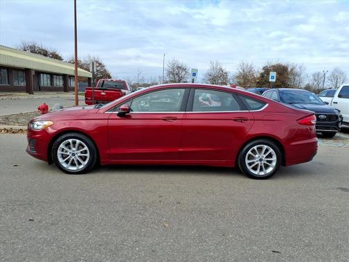 2019 Ford Fusion Hybrid SE