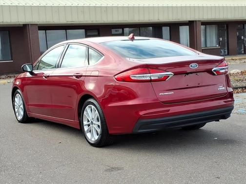 2019 Ford Fusion Hybrid SE