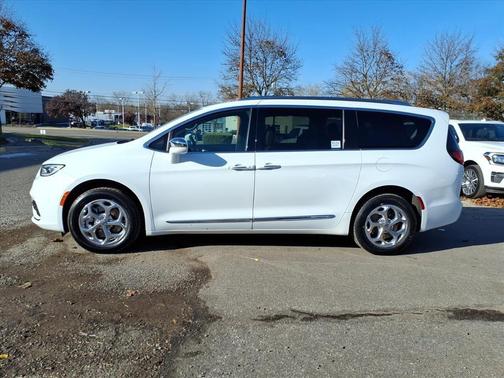 2021 Chrysler Pacifica Limited