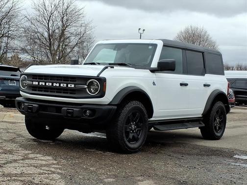 2024 Ford Bronco Black Diamond