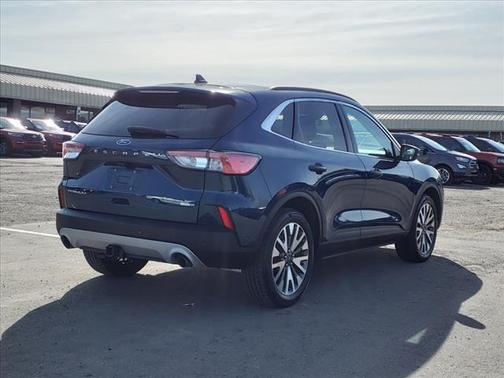 2020 Ford Escape Titanium