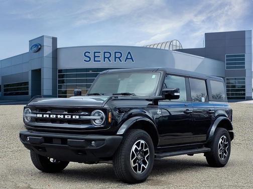 2023 Ford Bronco Outer Banks