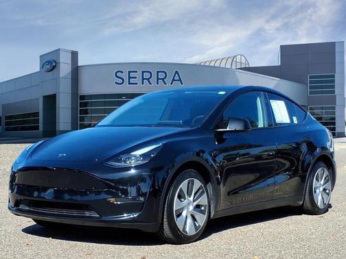 2023 Tesla Model Y Long Range Dual Motor All-Wheel Drive