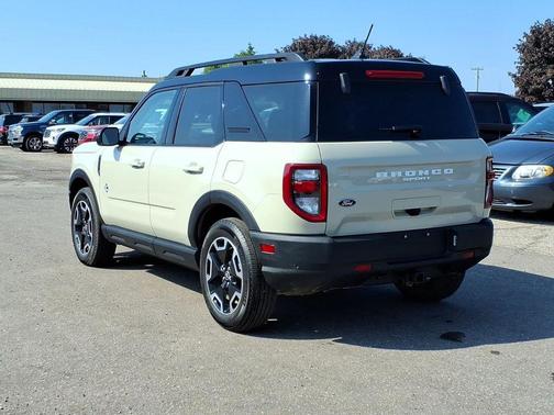 Desert Sand 2024 Ford Bronco Sport Outer Banks