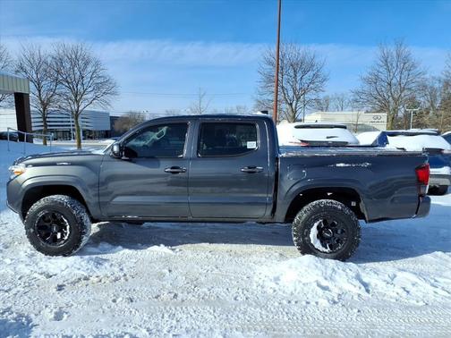 2020 Toyota Tacoma SR