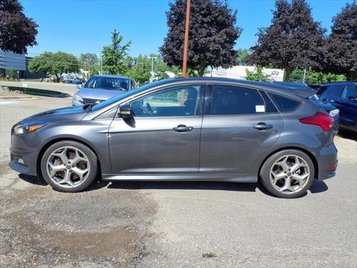 2016 Ford Focus ST
