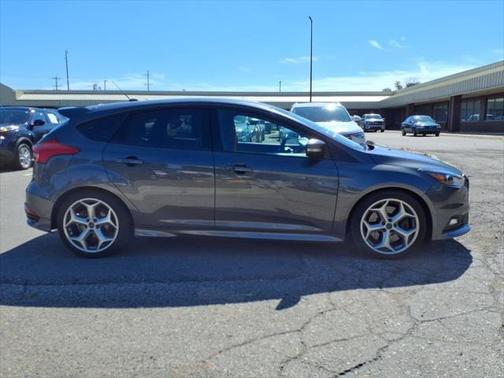 2016 Ford Focus ST