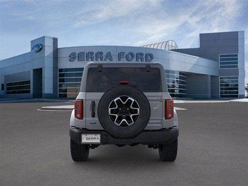 Avalanche Gray 2026 Ford Bronco Outer Banks