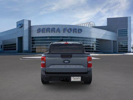 Azure Gray Metallic Tri-Coat 2026 Ford Maverick XLT