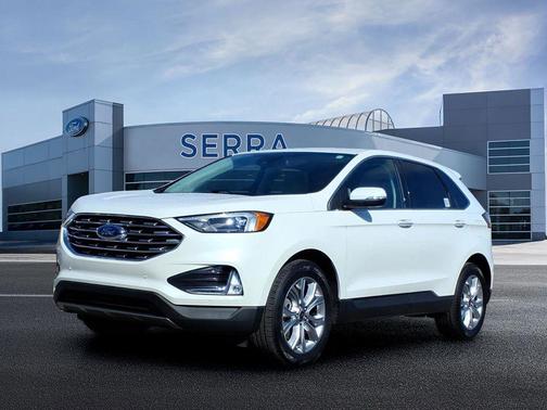 Star White Metallic Tri-Coat 2023 Ford Edge Titanium