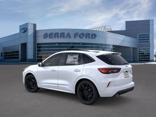 2026 Ford Escape ST-Line Elite