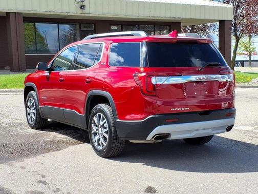 Cayenne Red Tintcoat 2021 GMC Acadia FWD SLE