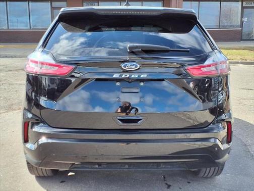 2022 Ford Edge ST Line