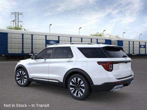 Star White Metallic Tri-Coat 2026 Ford Explorer Platinum
