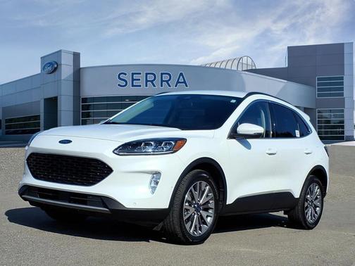 Star White Metallic Tri-Coat 2020 Ford Escape Titanium