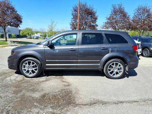 Granite Pearlcoat 2017 Dodge Journey GT