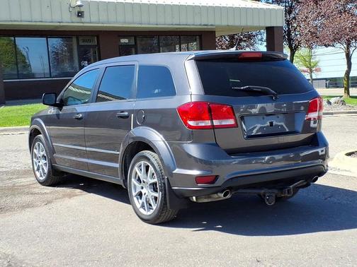 Granite Pearlcoat 2017 Dodge Journey GT