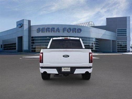 Star White Metallic Tri-Coat 2026 Ford F-150 Lariat
