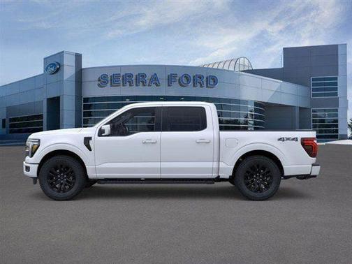 Star White Metallic Tri-Coat 2026 Ford F-150 Lariat