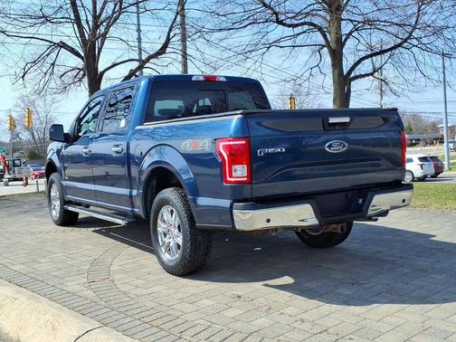 Blue Jeans Metallic 2017 Ford F-150 XLT